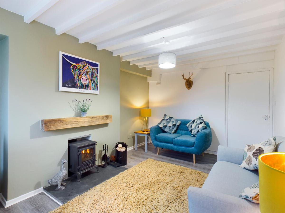 Welsh Country Cottage In Beautiful Village スランディドノ・ジャンクション エクステリア 写真